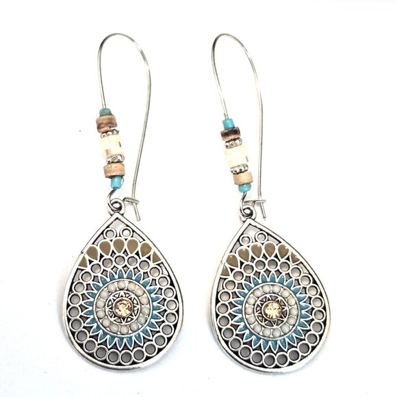 Bohemian Vintage Teardrop Hollow Out Dangle Drop Pierced Earrings - Picture 2 of 3